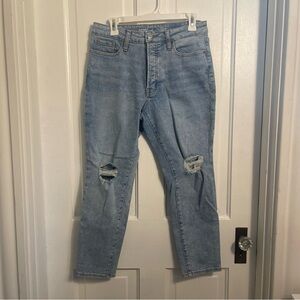 Old Navy OG Straight Button Fly Distressed Jeans + Extra Stretch Size 8 Short